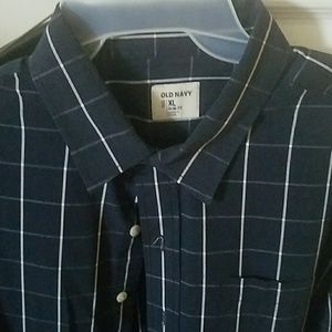 Mens Old Navy XL shirt